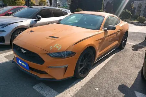 Ford Mustang 2018 — фото 1