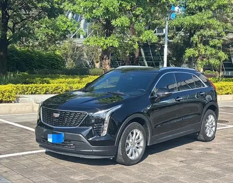 Cadillac XT4 2021 — фото 1