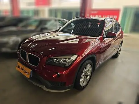 BMW X1 2014 — фото 1