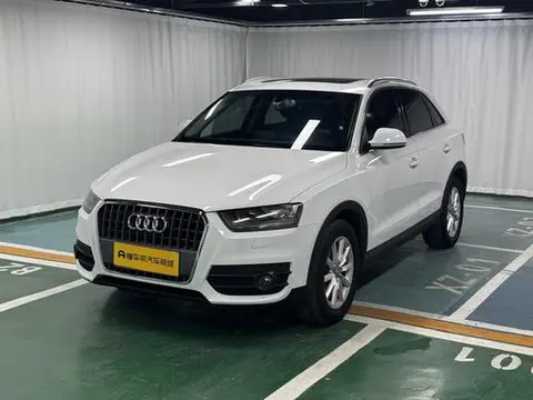 Audi Q3 2015