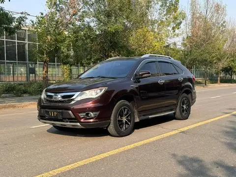 BYD S7 2015