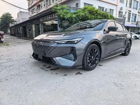 Changan UNI-V 2024