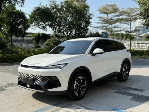 BAIC 魔方 2023