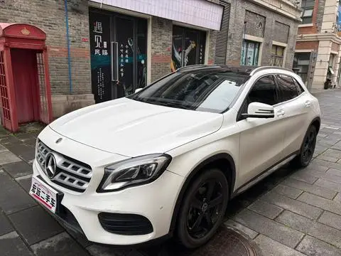 Mercedes-Benz GLA 2019