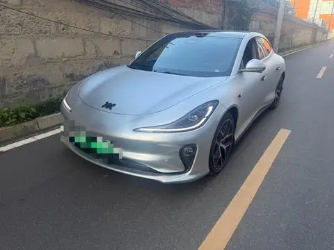 IM Motors 智己L6 2025