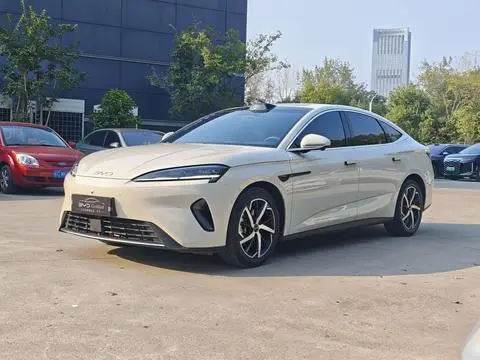 BYD Seal07 DM 2026 — фото 1