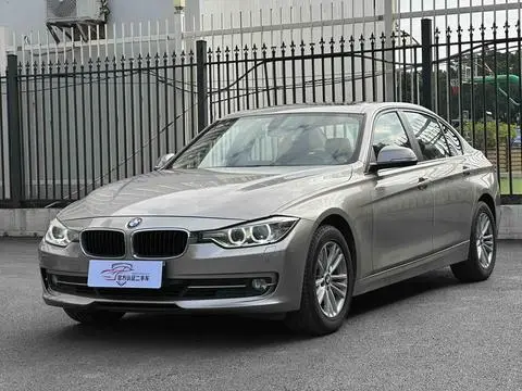 BMW 3 Series 2014 — фото 1
