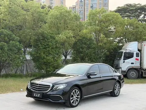Mercedes-Benz E-Class 2016