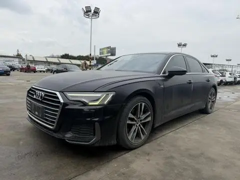 Audi A6L 2019 — фото 1
