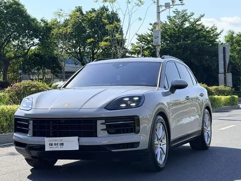 Porsche Cayenne 2024