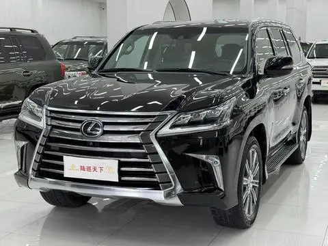 Lexus LX 2017
