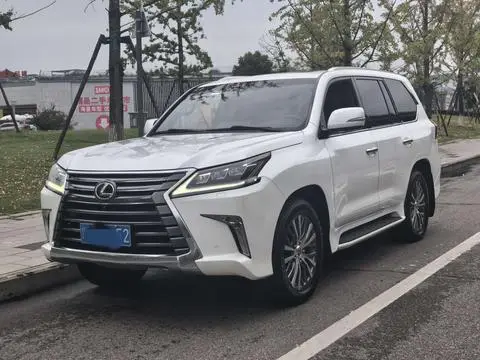 Lexus LX 2017