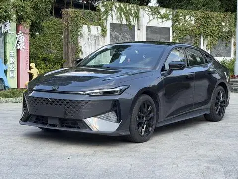 Changan UNI-V 2024