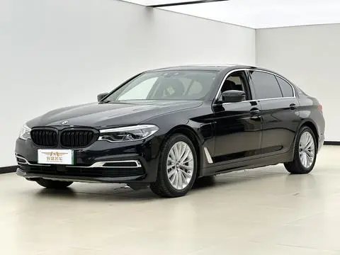 BMW 5 Series PHEV 2019