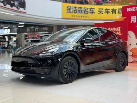 Tesla Model Y 2022 — фото 1