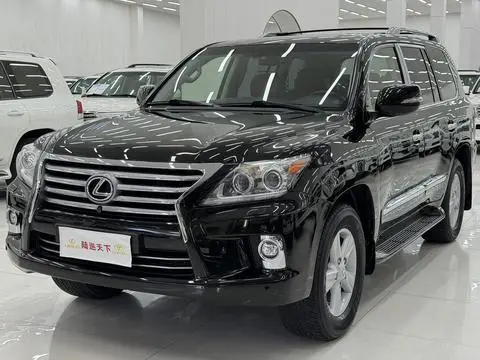 Lexus LX 2013