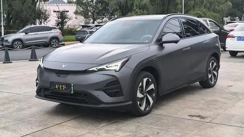 ARCFOX 极狐 阿尔法T5 2025