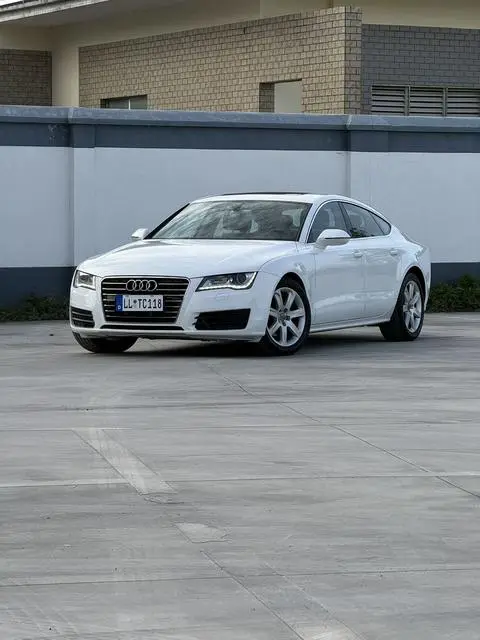 Audi A7 2012