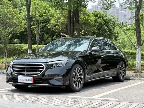Mercedes-Benz E-Class 2024