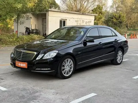 Mercedes-Benz E-Class 2011