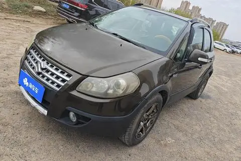 Suzuki 天语 SX4 2011