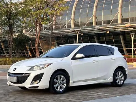 Mazda 3星骋 2012 — фото 1