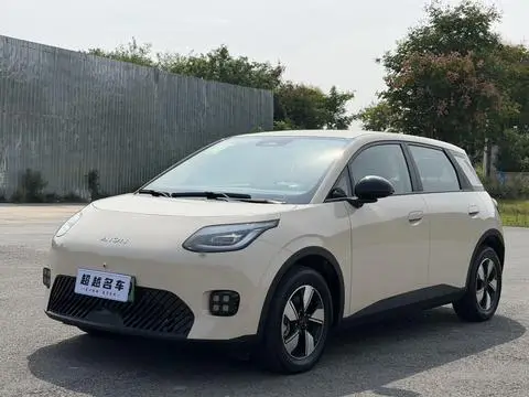 GAC AION UT 2025