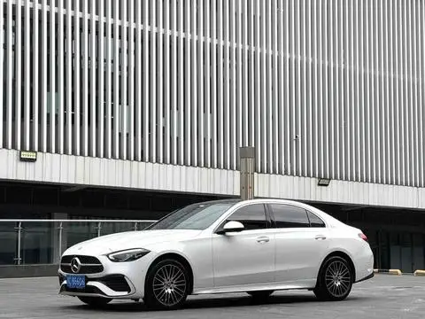 Mercedes-Benz C-Class 2024 — фото 1