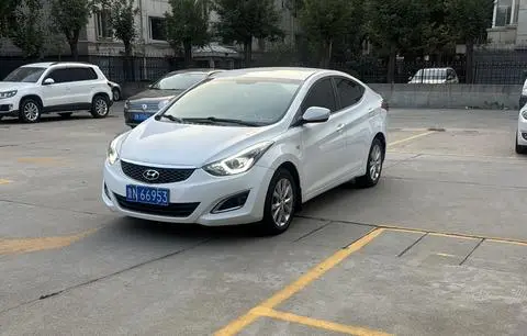 Hyundai Elantra Langdong 2016 — фото 1