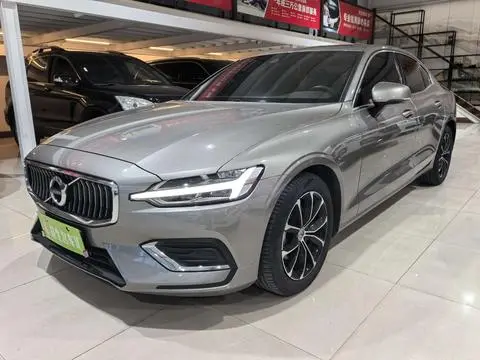 Volvo S60 2021