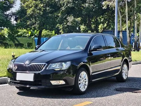 Skoda Superb 2013
