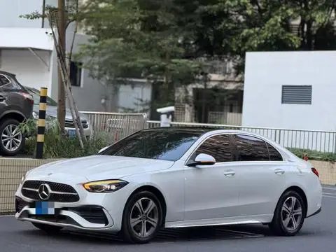 Mercedes-Benz C-Class 2022 — фото 1