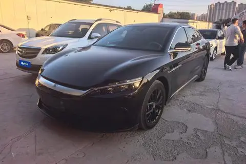 BYD Han DM 2025