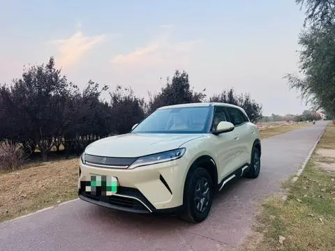 BYD 元UP 2025