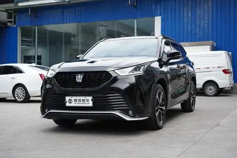 Toyota Crown Kluger 2022