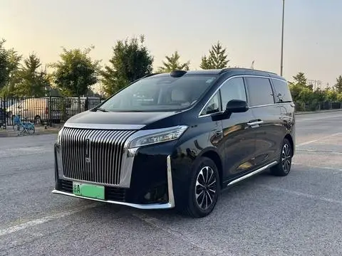 Wey 高山 PHEV 2025
