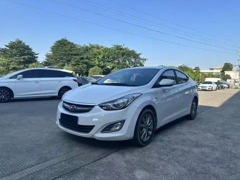 Hyundai Elantra Langdong 2015 — фото 1
