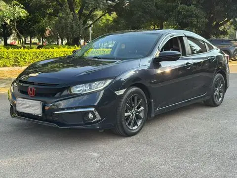 Honda Civic 2019 — фото 1
