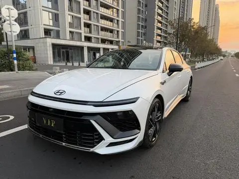 Hyundai 索纳塔 2024