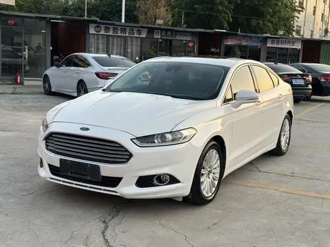 Ford 蒙迪欧 2013 — фото 1