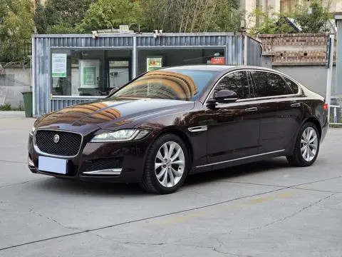 Jaguar XFL 2020