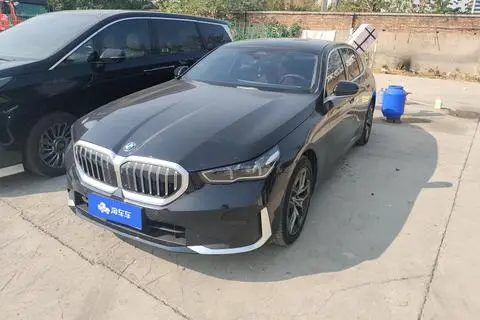 BMW 5 Series 2024