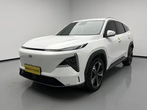 Geely L7 2024