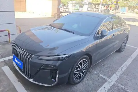 Roewe M7 DMH 2025