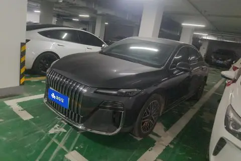 Roewe M7 DMH 2025