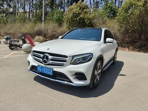 Mercedes-Benz GLC 2017 — фото 1