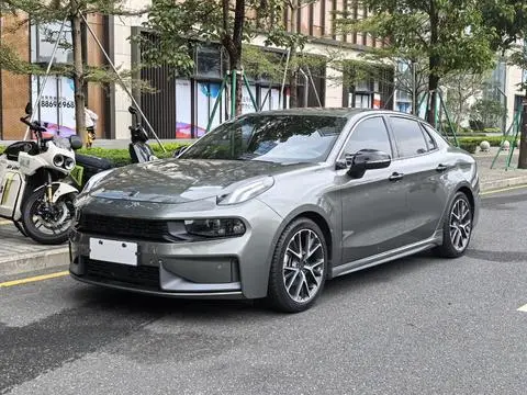 Lynk & Co 03 2022