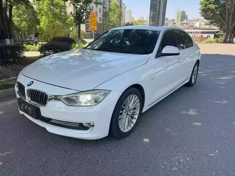 BMW 3 Series 2014 — фото 1