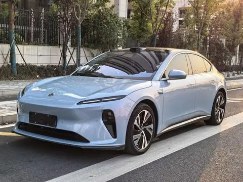 NIO ET5 2022