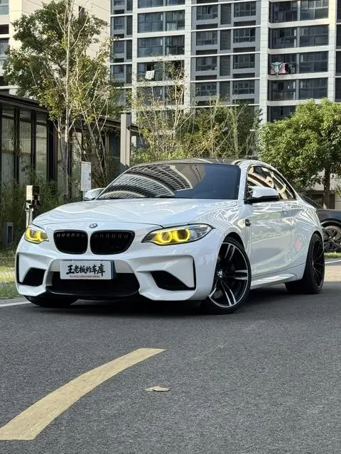 BMW M2 2016
